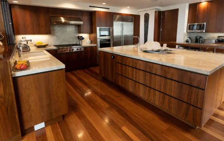  کابینت روکش چوب