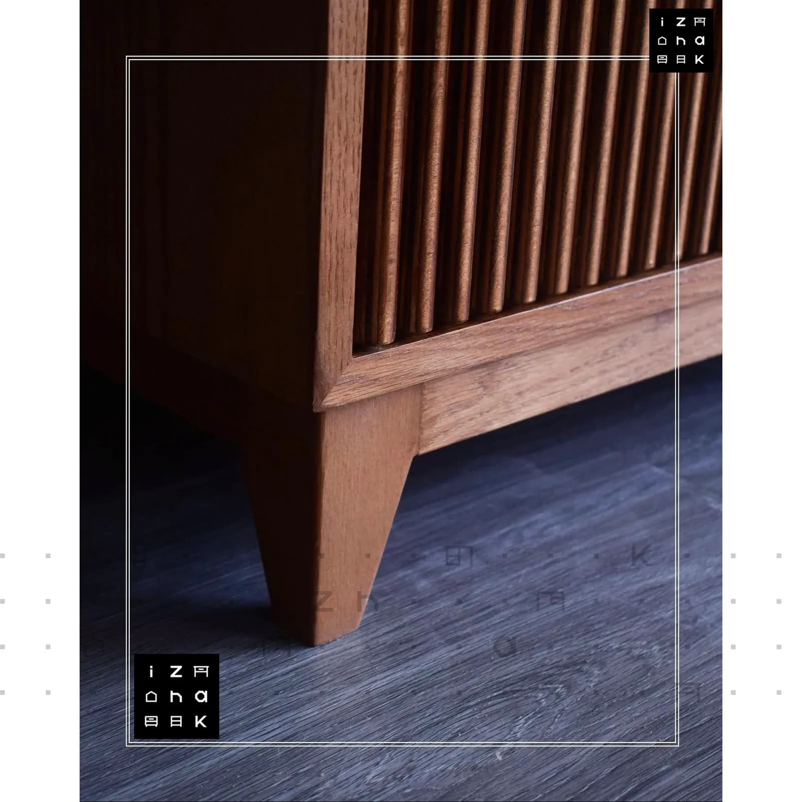 جاکفشی مینیمال روکش چوب مدل مانلی