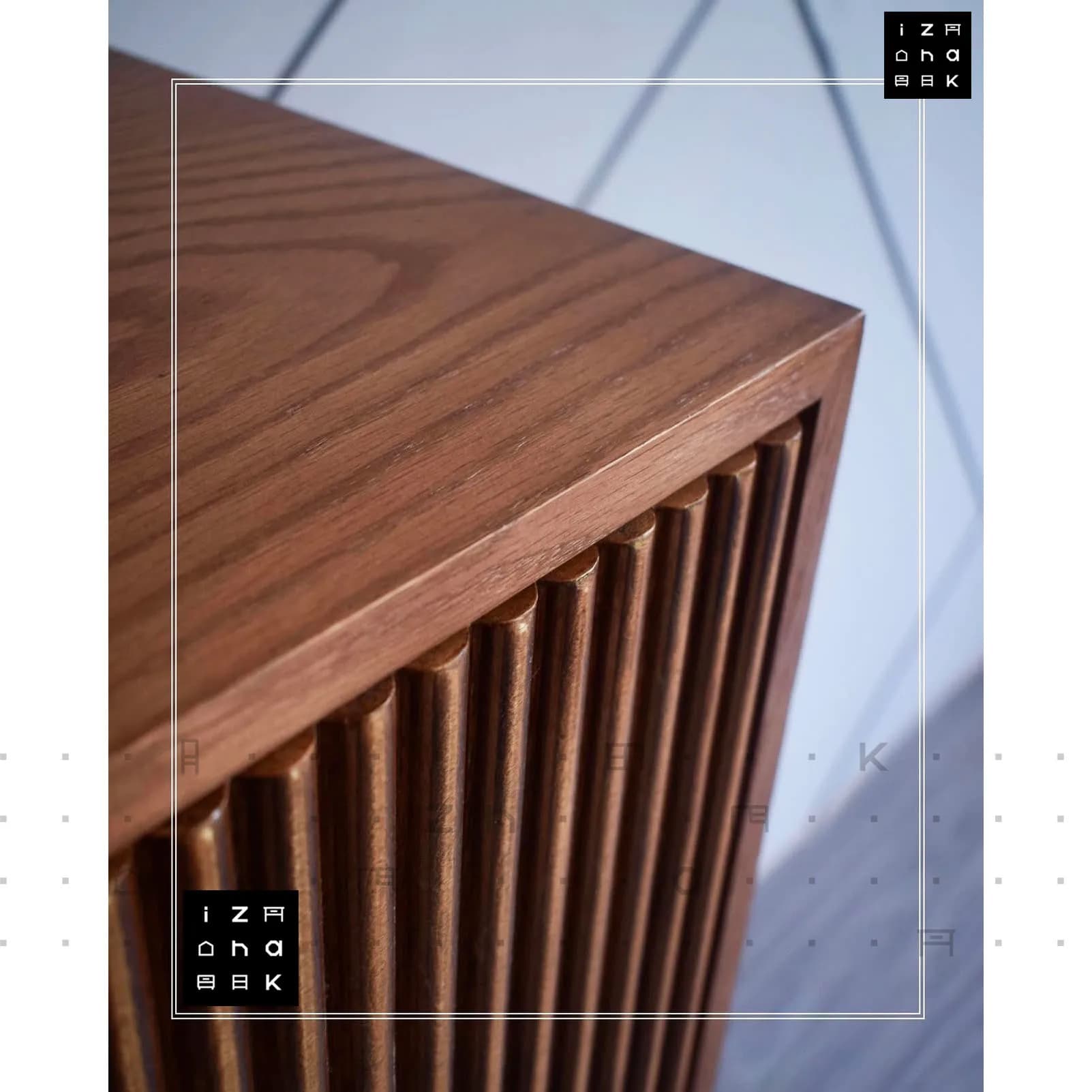 جاکفشی مینیمال روکش چوب مدل مانلی