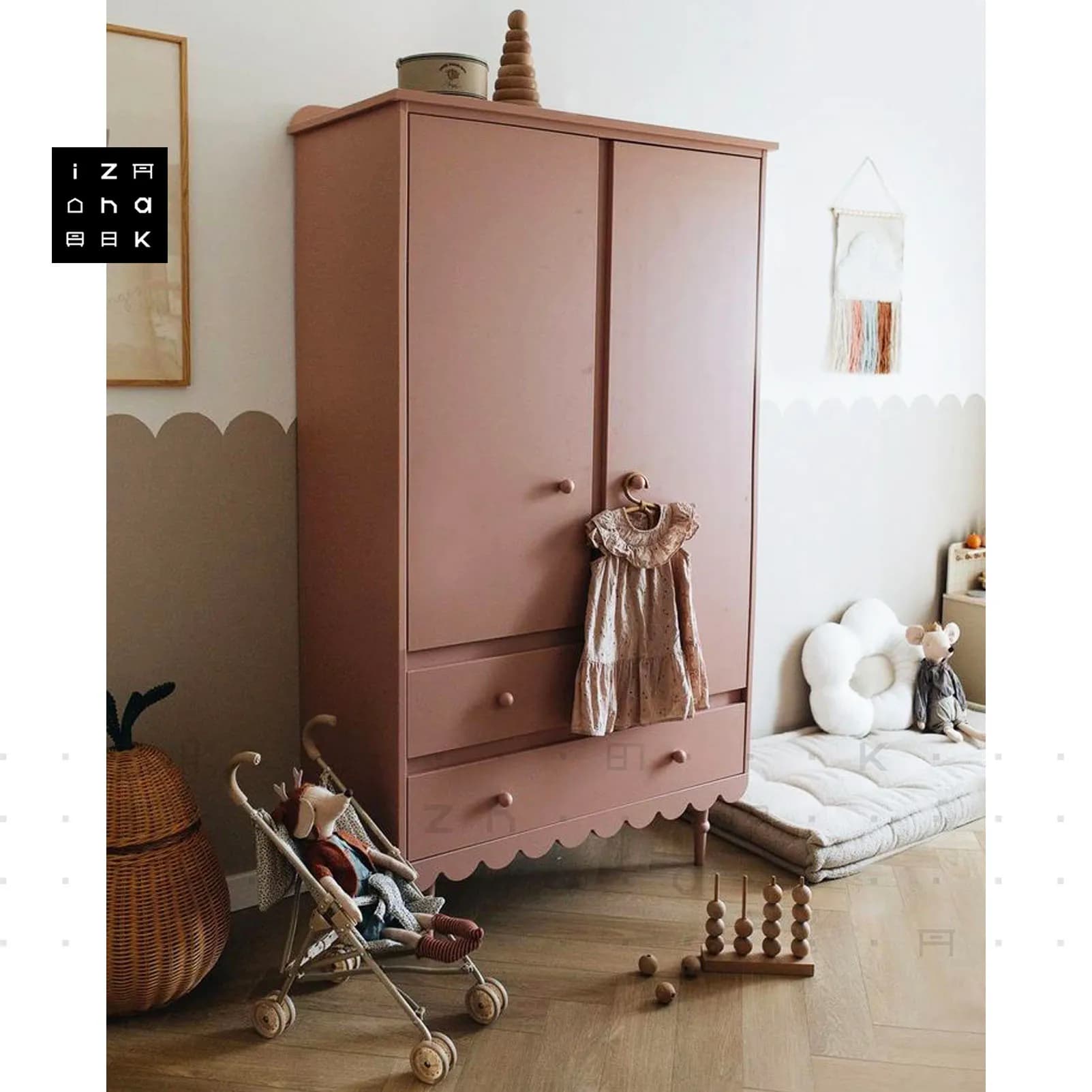 کمد ایستاده فانتزی مدل لیام