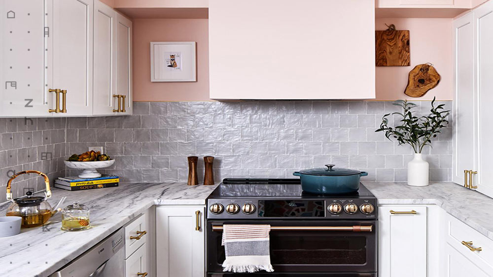 طراحی باید به صورتی انجام شود که با کمترین فضای موجود بهترین مدل کابینت آشپزخانه‌های کوچک را داشته باشید.